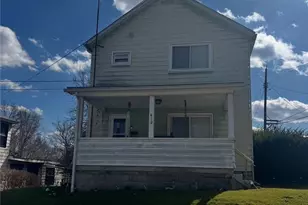 419 Madison St, Sharon, PA 16146 - Photo 1