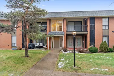 1100 College Park Dr #5, Moon-Crescent Township, PA 15108 - Photo 1