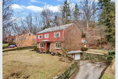1943 Hampstead Dr, Pittsburgh, PA 15235 - Photo 1