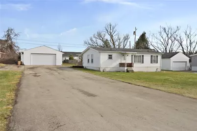 106 Seslar St, Jeannette, PA 15644 - Photo 1