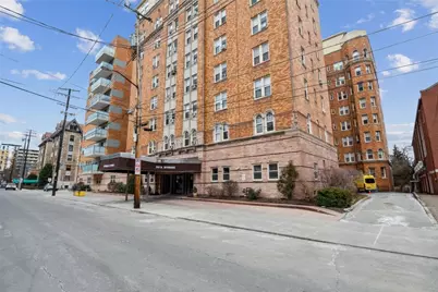 144 N Dithridge St #701, Pittsburgh, PA 15213 - Photo 1