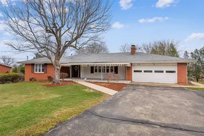 324 McCabe Dr, Hempfield Township, PA 15601 - Photo 1