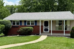 8422 Roosevelt Blvd, Pittsburgh, PA 15237 - Photo 1