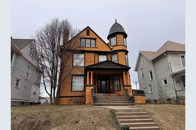 219 E Lincoln Ave, New Castle, PA 16101 - Photo 1