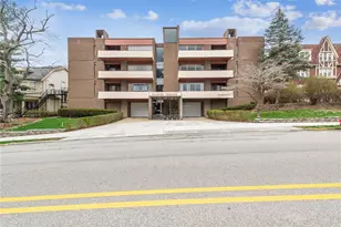 5841 Morrowfield Ave, Pittsburgh, PA 15217 - Photo 1