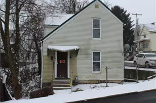 493 6th St, Donora, PA 15033 - Photo 1