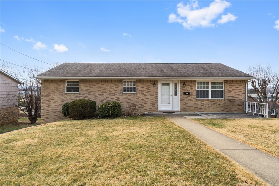2017 Sloan Ave, Latrobe, PA 15650 - MLS 1689654 - Coldwell Banker