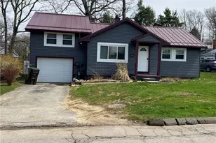 12 Little Pine Pl, Washington, PA 16323 - Photo 1