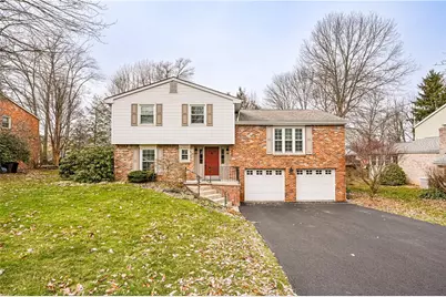 607 Buckingham Dr, Hempfield Township, PA 15601 - Photo 1