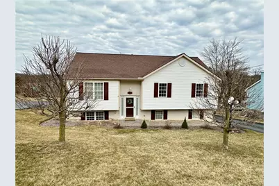 204 Charlotte Cir, East Franklin Township, PA 16201 - Photo 1