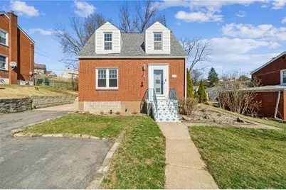 263 Lynn Dr, Pittsburgh, PA 15236 - Photo 1