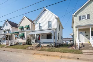 38 E 2nd Ave, Latrobe, PA 15650 - Photo 1