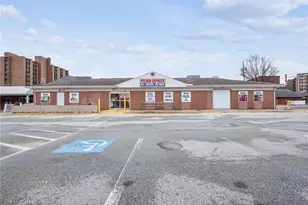 232 N Pittsburgh St, Connellsville, PA 15425 - Photo 1