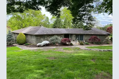 2172 Hycroft Drive, St Clair, PA 15241 - Photo 1