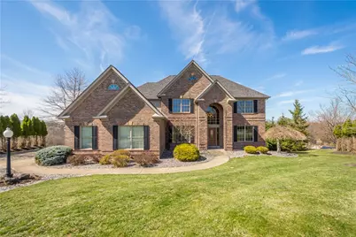 8 Presidential Lane, Adams Township, PA 16059 - Photo 1