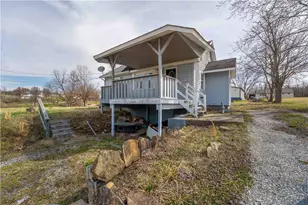 517 Duck Hollow Rd, Uniontown, PA 15401 - Photo 1