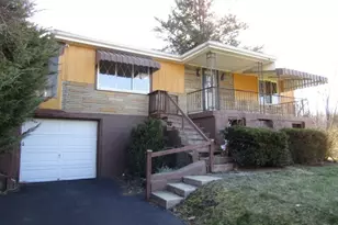 110 1st Ave, Ohioville, PA 15059 - Photo 1