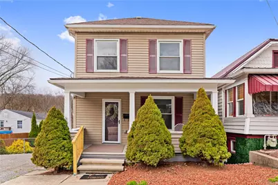 912 Holland St, Vandergrift, PA 15690 - Photo 1