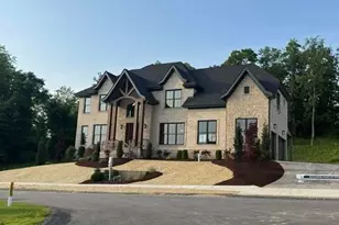 386 Buckingham Dr, Peters Township, PA 15367 - Photo 1