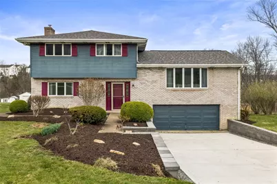 558 W McMurray Rd, North Strabane, PA 15317 - Photo 1