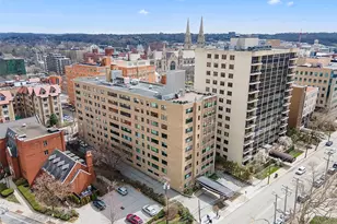 154 N Bellefield Ave, Pittsburgh, PA 15213 - Photo 1