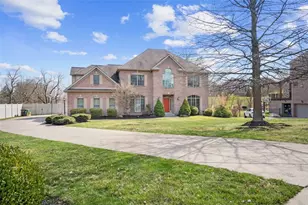 1706 Jasmine Ct, Pittsburgh, PA 15237 - Photo 1