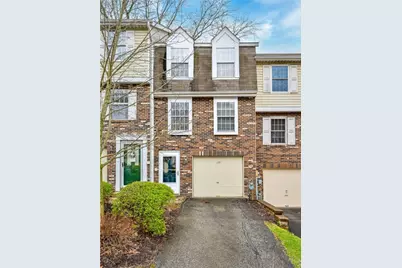 130 Rossmor Ct, Ross Twp, PA 15229 - Photo 1