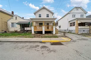 326 McKinley Ave, Vandergrift, PA 15629 - Photo 1