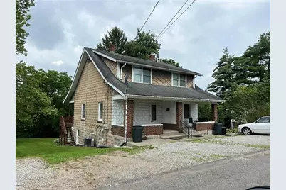 39 Becker St, Houston, PA 15342 - Photo 1