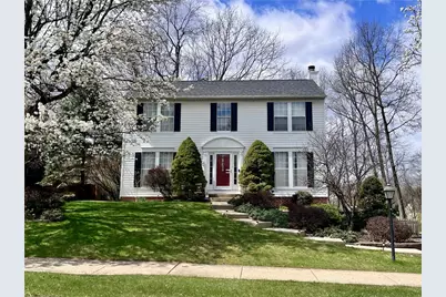 113 Elmhurst Dr, Moon/Crescent Twp, PA 15108 - Photo 1