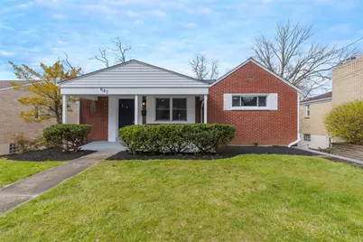 647 Northcrest Dr, Pittsburgh, PA 15226 - Photo 1