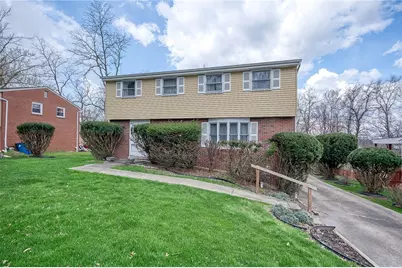 423 Old Hickory Dr, Pittsburgh, PA 15235 - Photo 1
