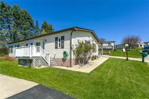 214 Meadow Ln, Murrysville, PA 15668 - Photo 1