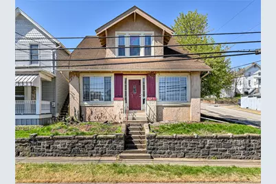 327 Meadow Ave, Charleroi Boro, PA 15022 - Photo 1