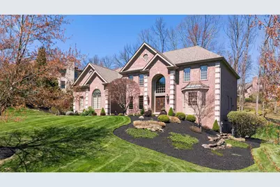 2153 Grandeur Drive, Hampton, PA 15044 - Photo 1