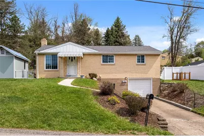 202 Glenwood Dr, Ross Twp, PA 15209 - Photo 1