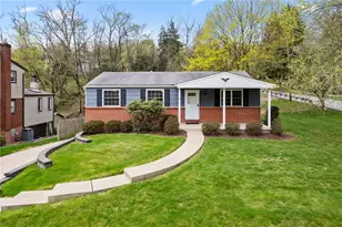 722 Pine Valley Dr, Pittsburgh, PA 15239 - Photo 1