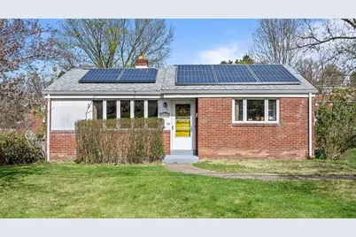 173 E Wedgewood Dr, Ross Twp, PA 15229 - Photo 1