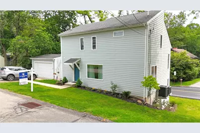 3960 Parkview Ln., Hampton, PA 15101 - Photo 1