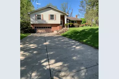 1189 Billings Drive, St Clair, PA 15241 - Photo 1