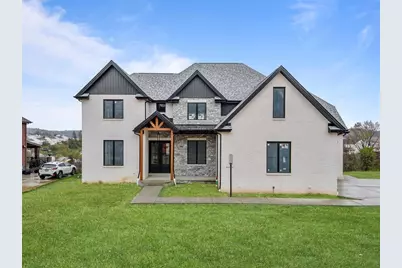 1056 Skyline Dr, Cecil, PA 15317 - Photo 1