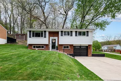621 Moonstone Dr, Pittsburgh, PA 15101 - Photo 1