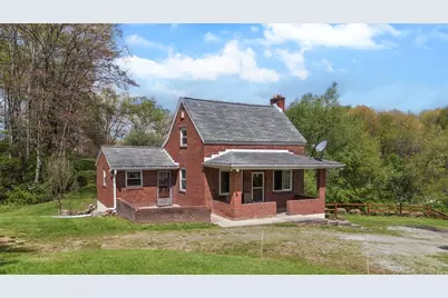 135 Erbes Ln, Adams Township, PA 16046 - Photo 1