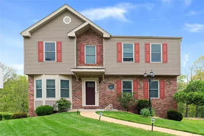 172 Dinwiddie Drive, Pittsburgh, PA 15068 - Photo 1