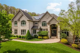 2207 Grandeur Dr, Hampton, PA 15044 - Photo 1