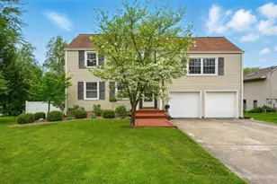 274 S Oakdale Ave, Hermitage, PA 16148 - Photo 1