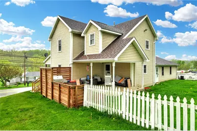 3280 Park Ave, South Franklin, PA 15301 - Photo 1