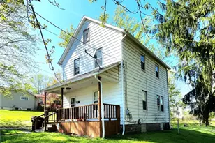 444 Curtis St, Sharon, PA 16146 - Photo 1