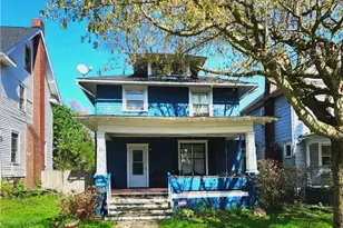 71 Woodrow Ct, Sharon, PA 16146 - Photo 1