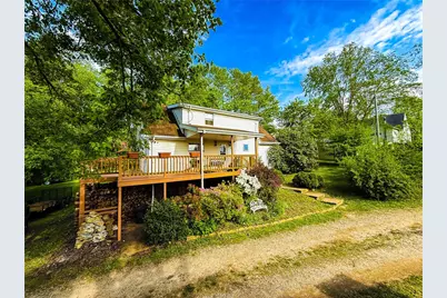 155 Elm St, Saint Clair Township, PA 15954 - Photo 1